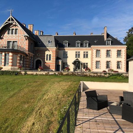 Chateau De La Faye Menetreol-sur-Sauldre Luaran gambar