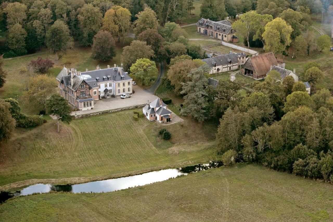 Chateau De La Faye Menetreol-sur-Sauldre Luaran gambar